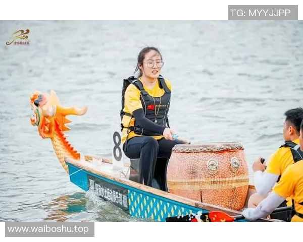 中国首位冲浪世界巡回赛选手成功晋级年度总决赛创造历史新纪录